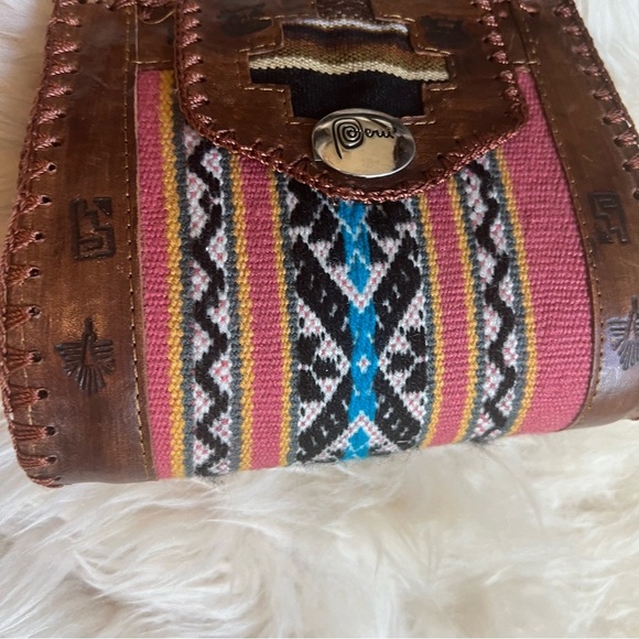 Tooled Genuine Leather Boho Southwestern western Aztec crossbody Peru Peruvian - Picture 6 of 9